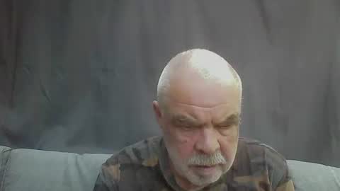 Snapshot of flutto chatting on May 2026 04:04:01 PM flutto online show from May 2026 04:04:01 PM