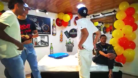 flyckers online show from January 2025 06:43:01 PM