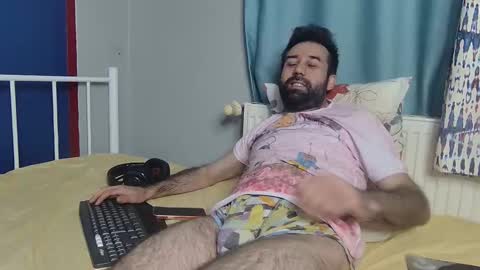 FlyDirty online show from September 2025 02:05:02 AM