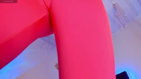 Snapshot of flylia_ chatting on September 2025 10:37:01 PM lia online show from September 2025 10:37:01 PM