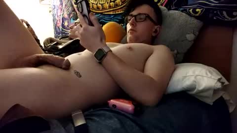 Snapshot of flypanda26 chatting on March 2026 10:09:02 AM Femboyhunglikeahorse online show from March 2026 10:09:02 AM