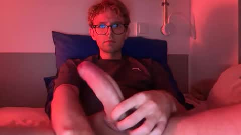 Drew online show from October 2025 11:48:02 PM