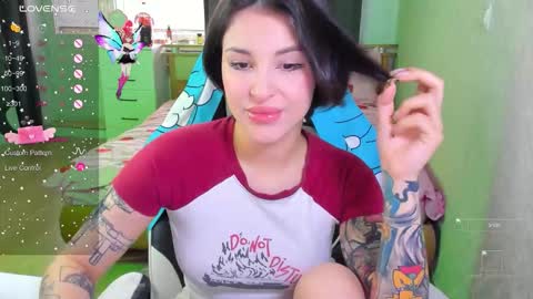 Snapshot of folinskaayaa chatting on December 2025 06:08:02 AM folinskaayaa online show from December 2025 06:08:02 AM