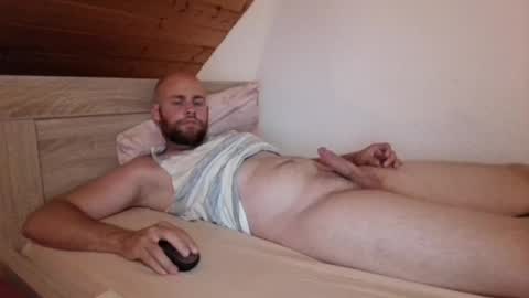 Martin Grob online show from July 2026 01:15:02 AM