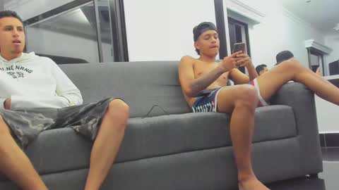 foot_master777 online show from February 2025 04:14:02 AM