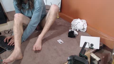 Snapshot of footlover6 chatting on December 2024 06:52:01 PM Thomas Jefferson online show from December 2024 06:52:01 PM