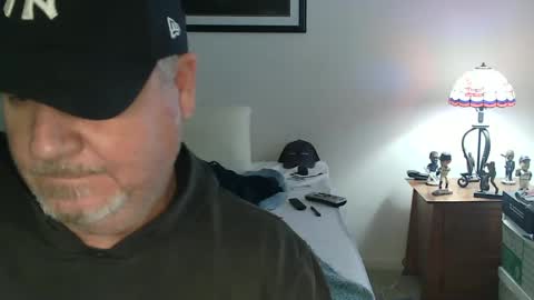 Snapshot of foreplayman22 chatting on January 2025 07:15:01 PM foreplayman22 online show from January 2025 07:15:01 PM