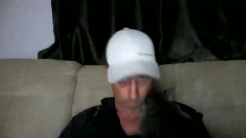 fouraide42 online show from February 2026 08:11:02 AM