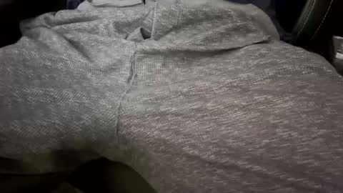 MikeCheckedLooper online show from May 2026 03:58:02 AM