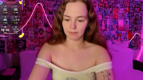 Lisa online show from December 2025 08:29:01 PM