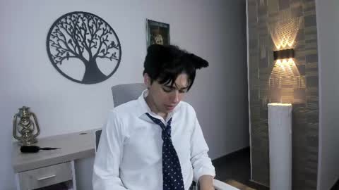Snapshot of fox_white_ chatting on July 2026 06:46:02 PM . FOX WHITE . online show from July 2026 06:46:02 PM