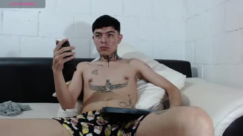 Snapshot of foxbadboy chatting on May 2026 12:30:02 AM foxbadboy online show from May 2026 12:30:02 AM