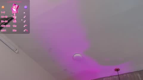 Snapshot of foxxy_dolce chatting on October 2025 01:57:02 PM Foxxy online show from October 2025 01:57:02 PM