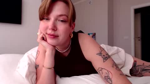 Snapshot of foxxycindy chatting on September 2025 12:30:01 PM Cindy online show from September 2025 12:30:01 PM