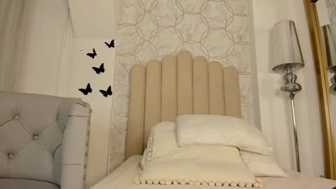 Foxy online show from December 2024 10:06:02 PM