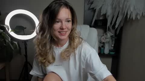 Snapshot of foxy_blond chatting on September 2025 12:10:01 AM Foxy online show from September 2025 12:10:01 AM