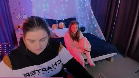 Snapshot of foxy_tease_ chatting on November 2025 08:00:01 PM foxy_tease_ online show from November 2025 08:00:01 PM