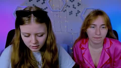 Snapshot of foxy_tease_ chatting on November 2025 09:53:01 AM foxy_tease_ online show from November 2025 09:53:01 AM