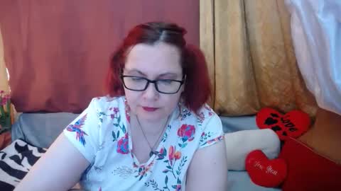 Snapshot of foxydesiree chatting on May 2026 09:59:01 AM foxydesiree online show from May 2026 09:59:01 AM