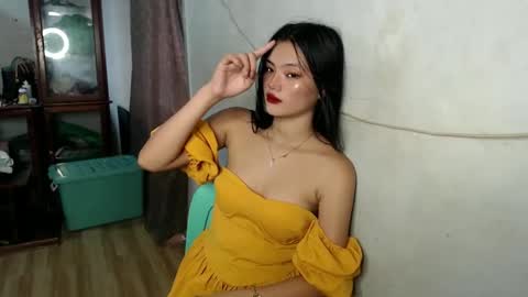 Snapshot of foxygoddess19 chatting on January 2025 04:01:02 AM foxygoddess19 online show from January 2025 04:01:02 AM