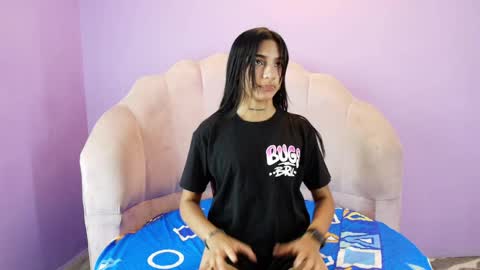 foxyhillx online show from June 2026 10:34:01 PM