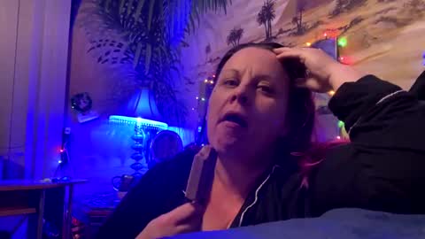 foxyladysback923 online show from February 2025 07:07:02 AM