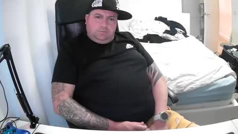 frainter1 online show from December 2024 03:57:01 PM