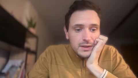 Snapshot of fraisetagada359 chatting on October 2025 07:32:01 AM fraisetagada359 online show from October 2025 07:32:01 AM