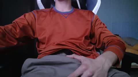 franceghj99 online show from November 2025 05:52:01 PM