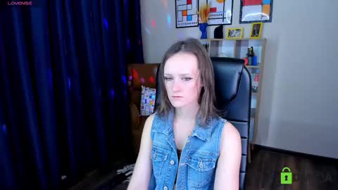 Fran online show from November 2025 03:36:02 PM