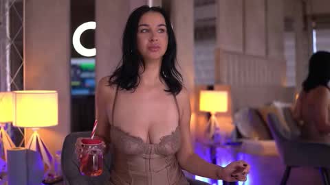 francescadante online show from September 2025 05:07:01 AM