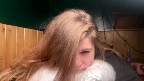 Snapshot of francescafey chatting on September 2025 02:56:02 AM francescafey online show from September 2025 02:56:02 AM