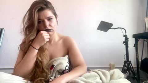 Snapshot of francescafey chatting on September 2025 02:19:01 PM francescafey online show from September 2025 02:19:01 PM