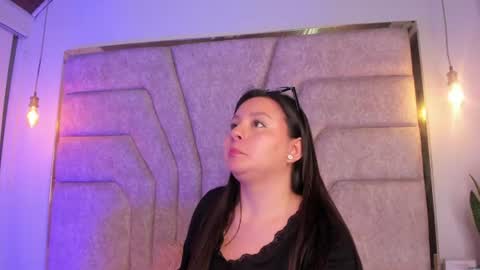 Snapshot of francheska121 chatting on August 2026 07:06:01 PM francheska121 online show from August 2026 07:06:01 PM
