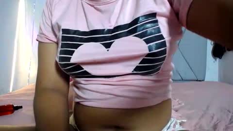 Snapshot of francihot4 chatting on November 2025 03:17:01 AM francihot4 online show from November 2025 03:17:01 AM