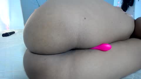 Snapshot of francihot4 chatting on November 2025 04:54:02 AM francihot4 online show from November 2025 04:54:02 AM