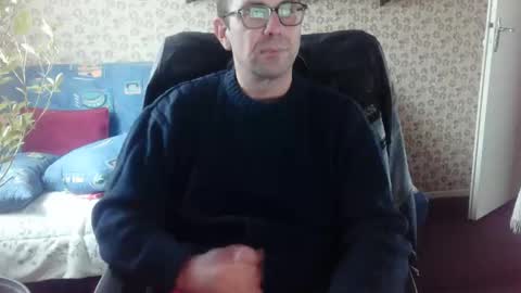 franck143544 online show from December 2025 12:42:02 PM