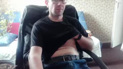 franck143544 online show from February 2026 09:46:02 AM