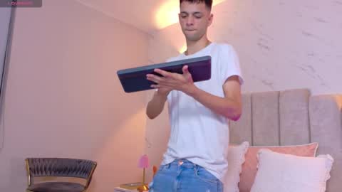 Franco online show from October 2025 02:54:02 AM