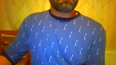 Frank online show from December 2025 10:28:02 PM