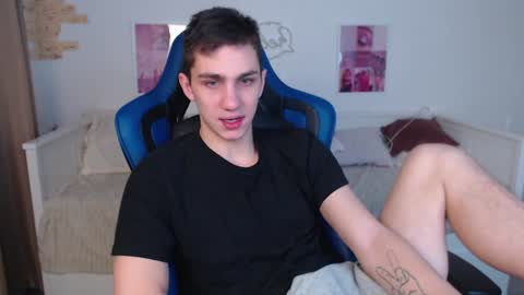 Frank online show from January 2025 02:14:01 AM