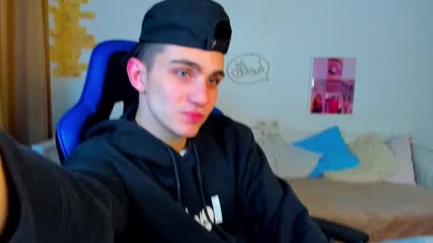 Frank online show from February 2025 02:38:01 PM