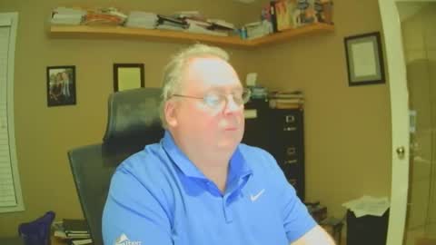 Snapshot of frankie6207 chatting on January 2025 07:21:01 AM frankie6207 online show from January 2025 07:21:01 AM