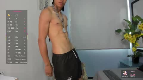 Snapshot of franklinn_23 chatting on November 2025 01:23:01 PM Franklinn 23 online show from November 2025 01:23:01 PM