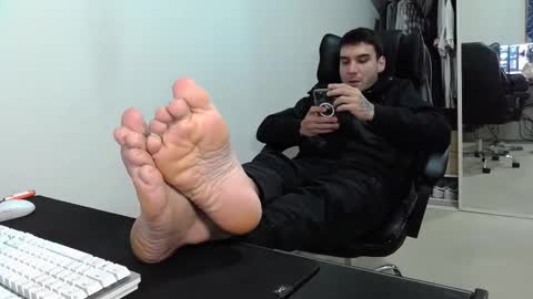 Fraser online show from November 2025 09:43:02 AM