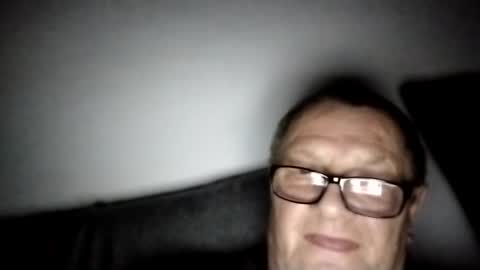 Wolfi online show from December 2024 07:28:01 AM