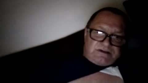 Wolfi online show from October 2025 02:07:01 PM