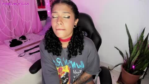 Lia Gomez online show from February 2025 02:15:01 AM