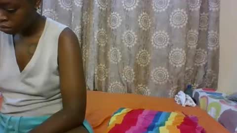 Freakies online show from November 2025 06:25:02 AM