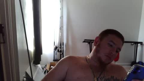 Snapshot of freakyfreddie305 chatting on October 2025 03:43:01 PM freakyfreddie305 online show from October 2025 03:43:01 PM